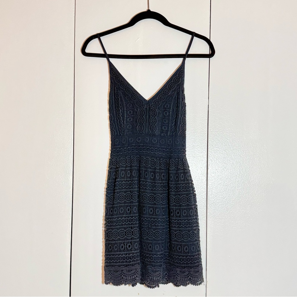 LIKE NEW | Abercrombie & Fitch Petite Navy Spaghetti Strap Lace Sundress